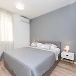 Eni 2 דירה *